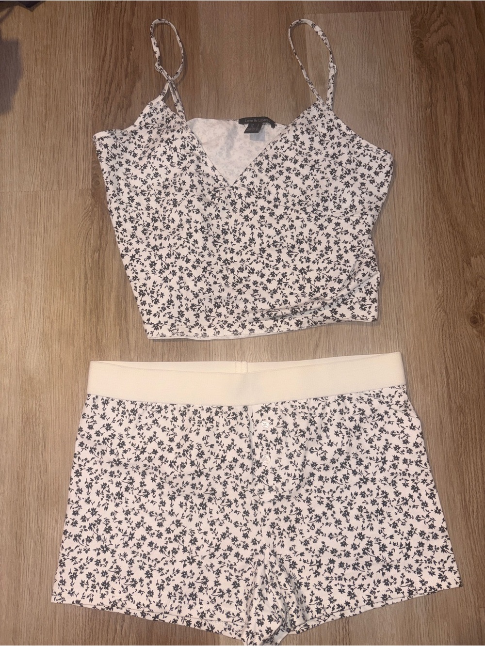 Floral White and Black Two-Piece Skirt Set - Unbranded
